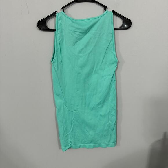 Zenana Stretchy Tank Top Undershirt Layering Camisole Size Small / Medium - Picture 4 of 4